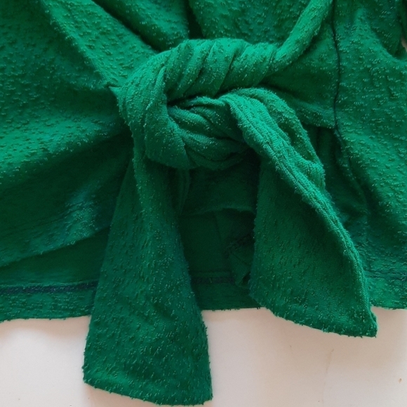 Zara 10 green textured long sleeve top with tie - Picture 4 of 8